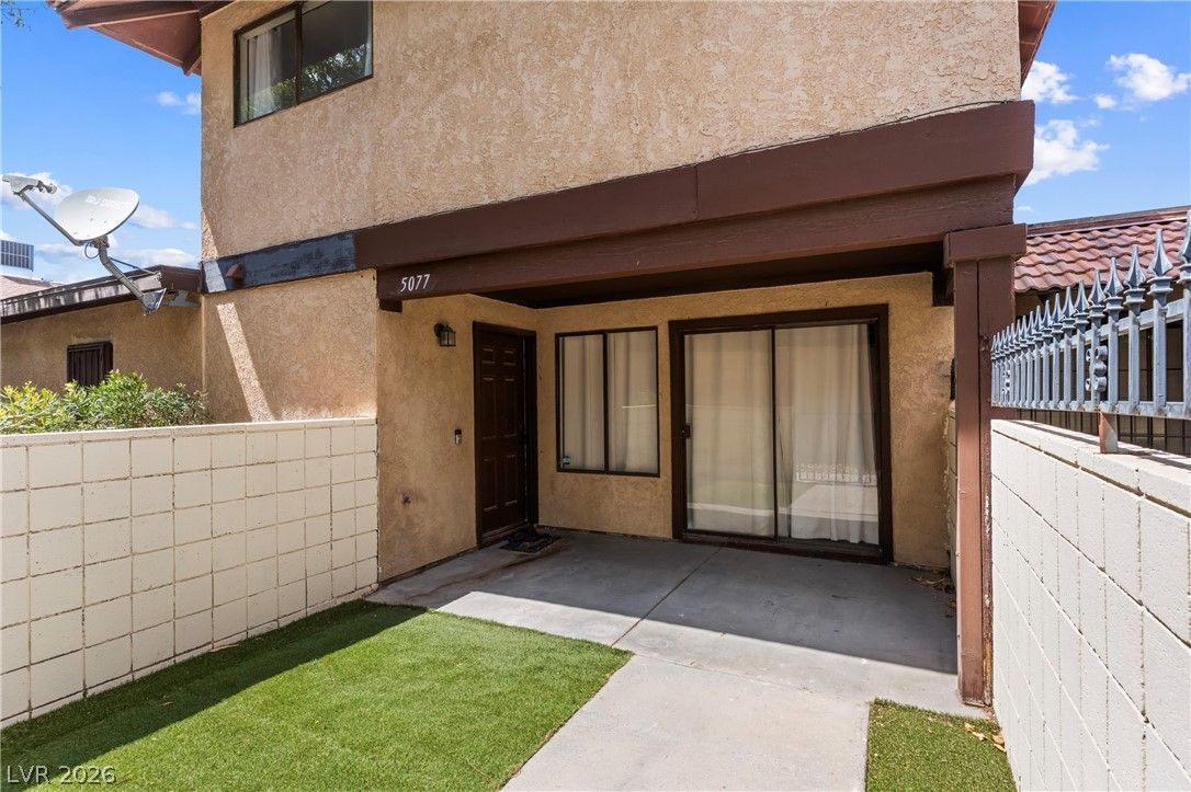 5077 Village Drive — photo 2