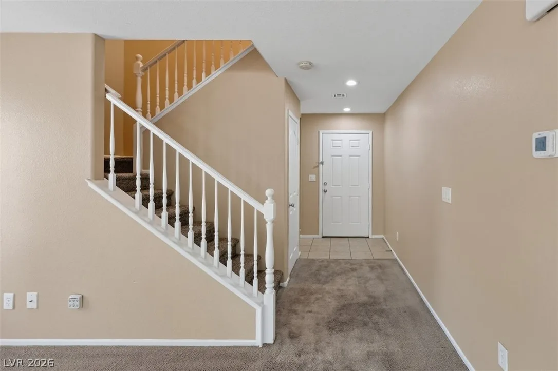 565 Lapford Street — photo 2