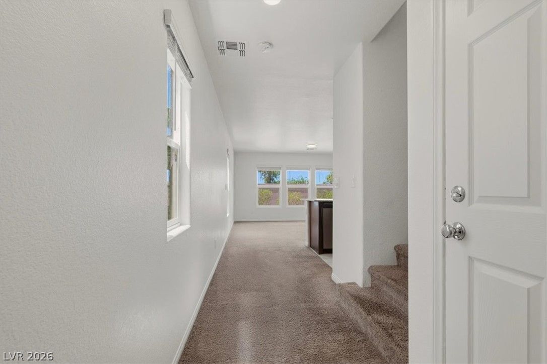 4056 Campeche Avenue — photo 3
