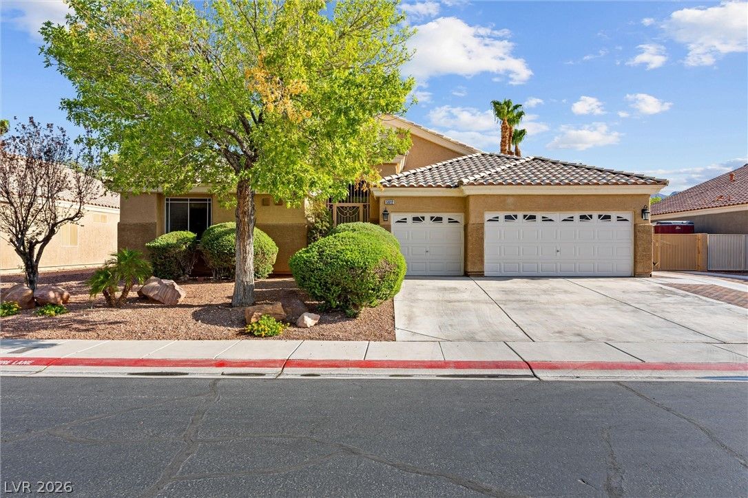 5612 Summer Splash Court — photo 3