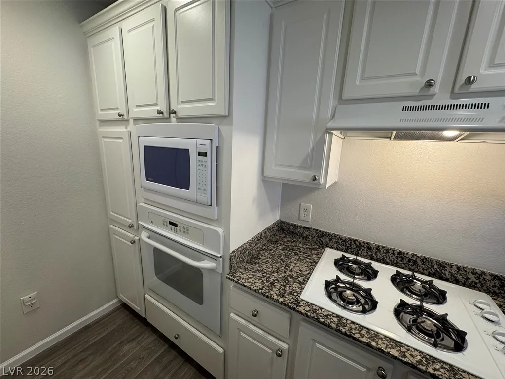 35 East Agate Avenue 406 — photo 4