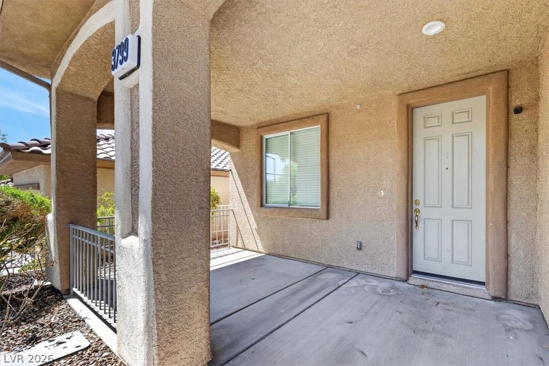 3799 Honey Ridge Court — photo 4