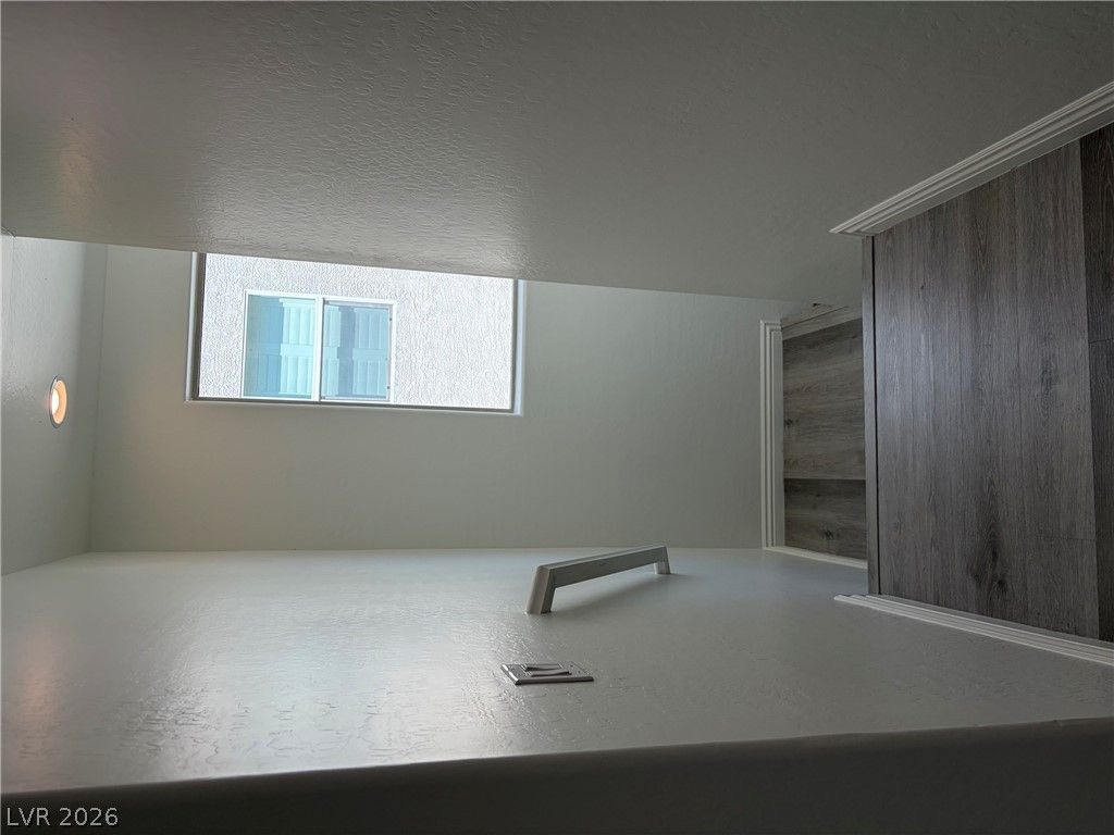 283 Walkinshaw Avenue — photo 3