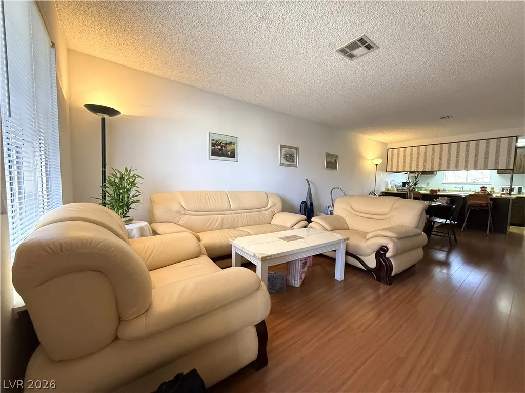 3230 Cameron Street D — photo 4