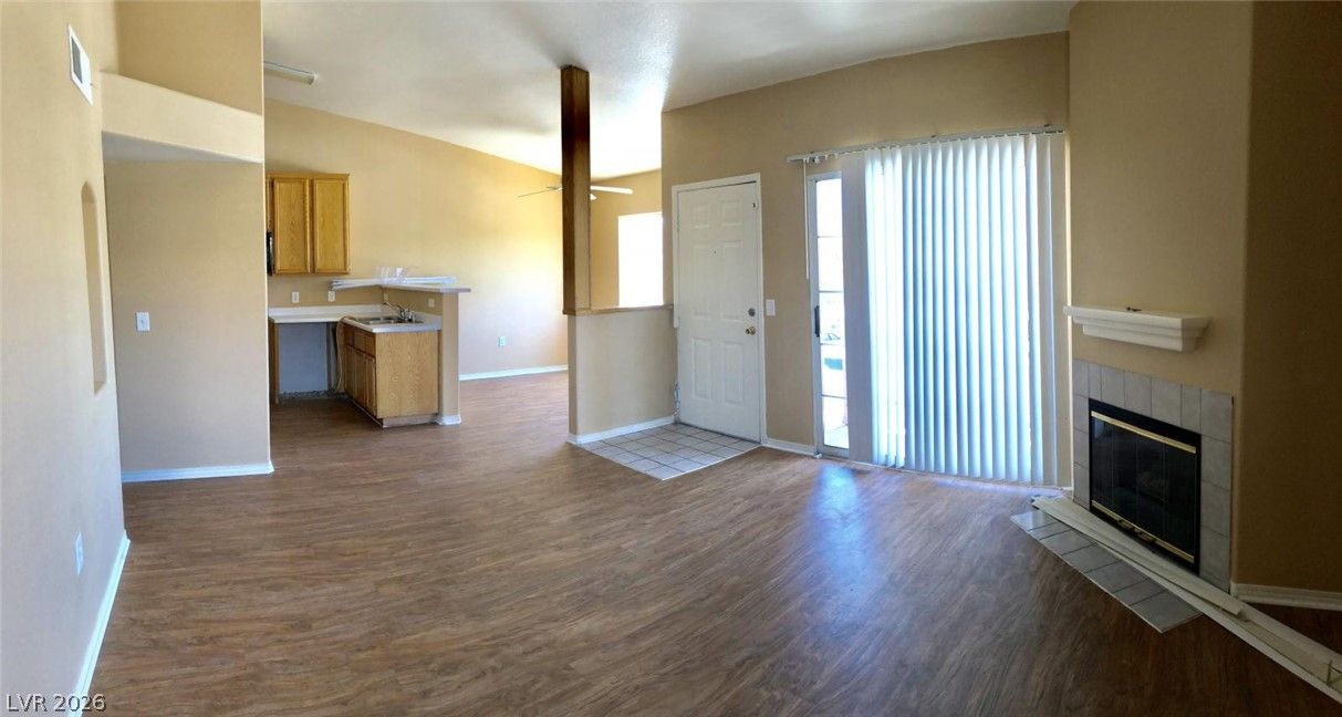 3318 North DECATUR Boulevard 2145 — photo 4