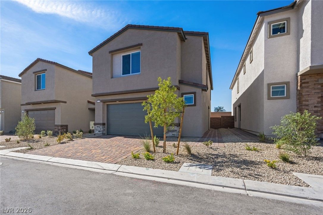 9773 Sunset Canyon Avenue — photo 2 of 28