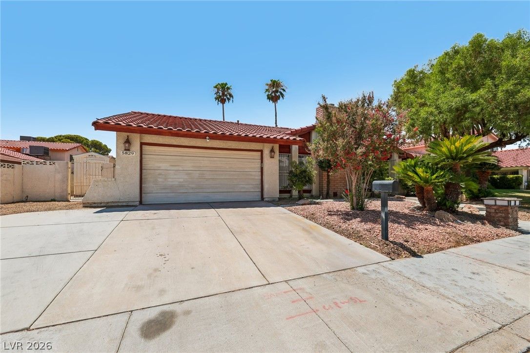 5829 Thor Drive — photo 2