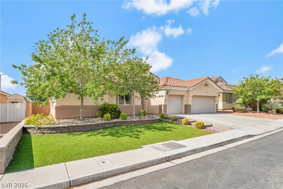 109 Whitetail Archery Avenue — photo 3
