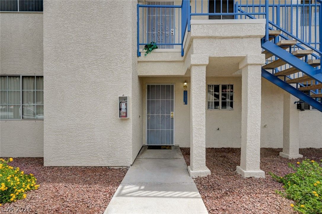2725 South Nellis Boulevard 1089 — photo 3