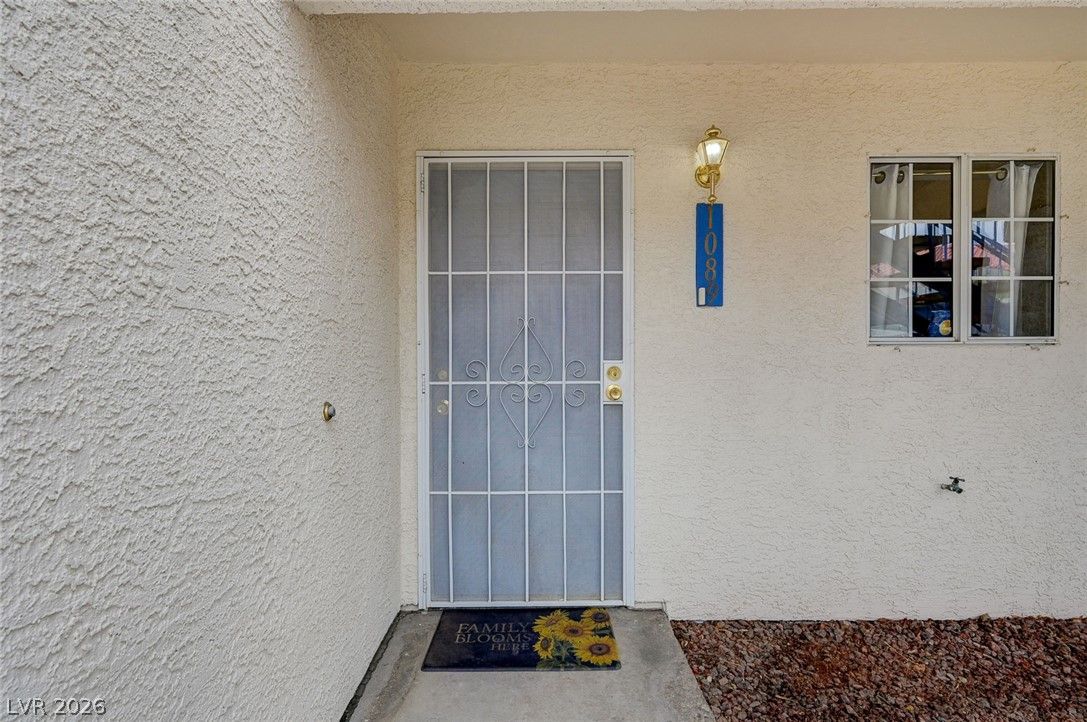 2725 South Nellis Boulevard 1089 — photo 4