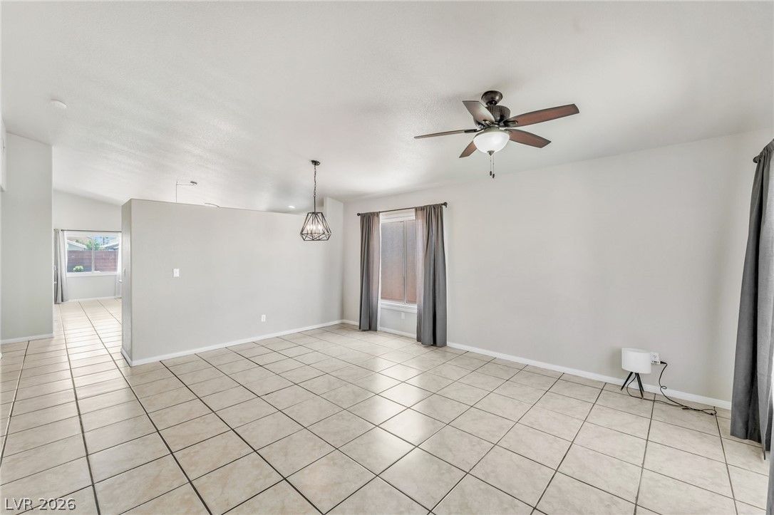 4353 Scarlet Sea Avenue — photo 3 of 23