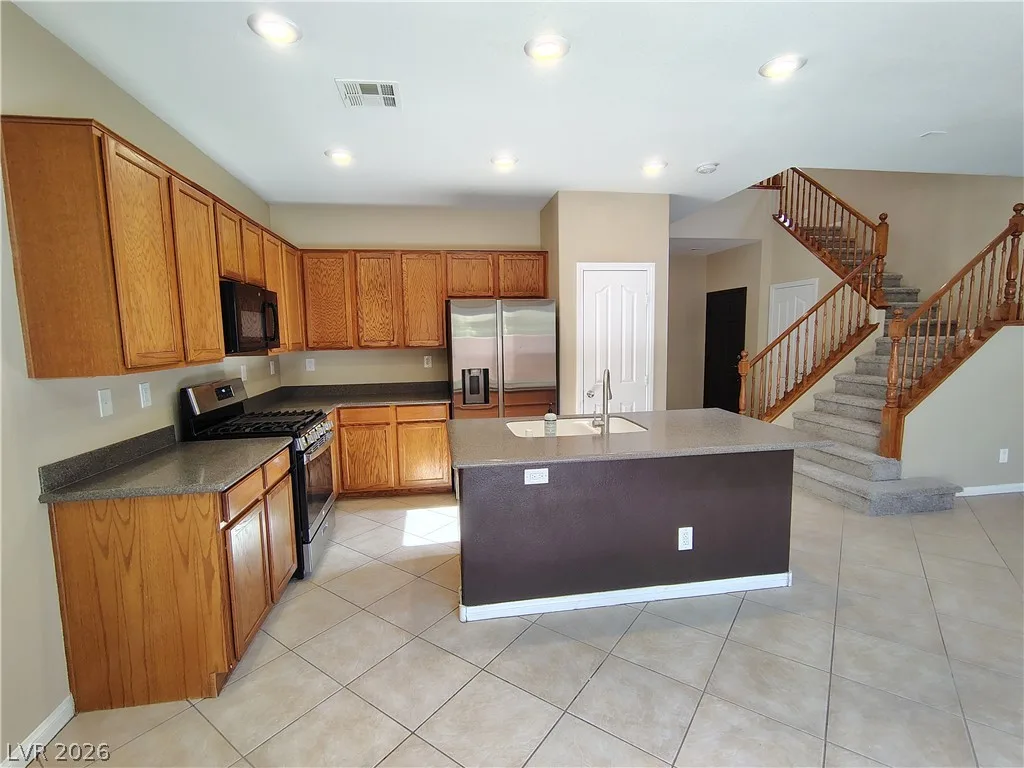 9226 Sunny Oven Court 0 — photo 4