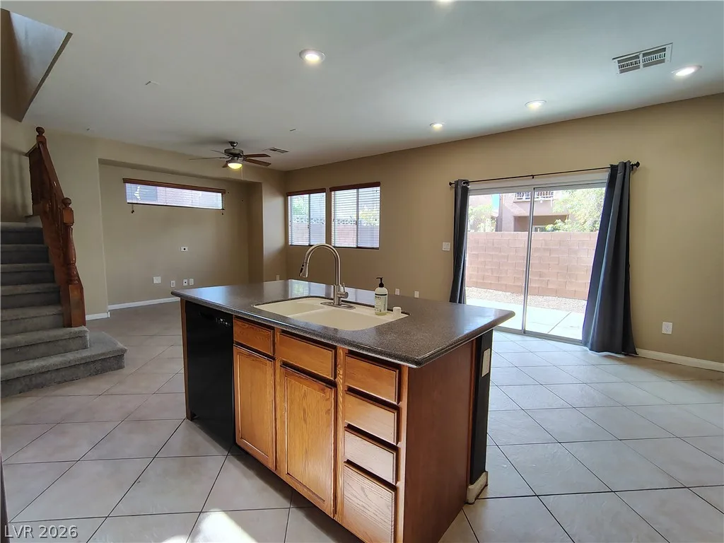 9226 Sunny Oven Court 0 — photo 5