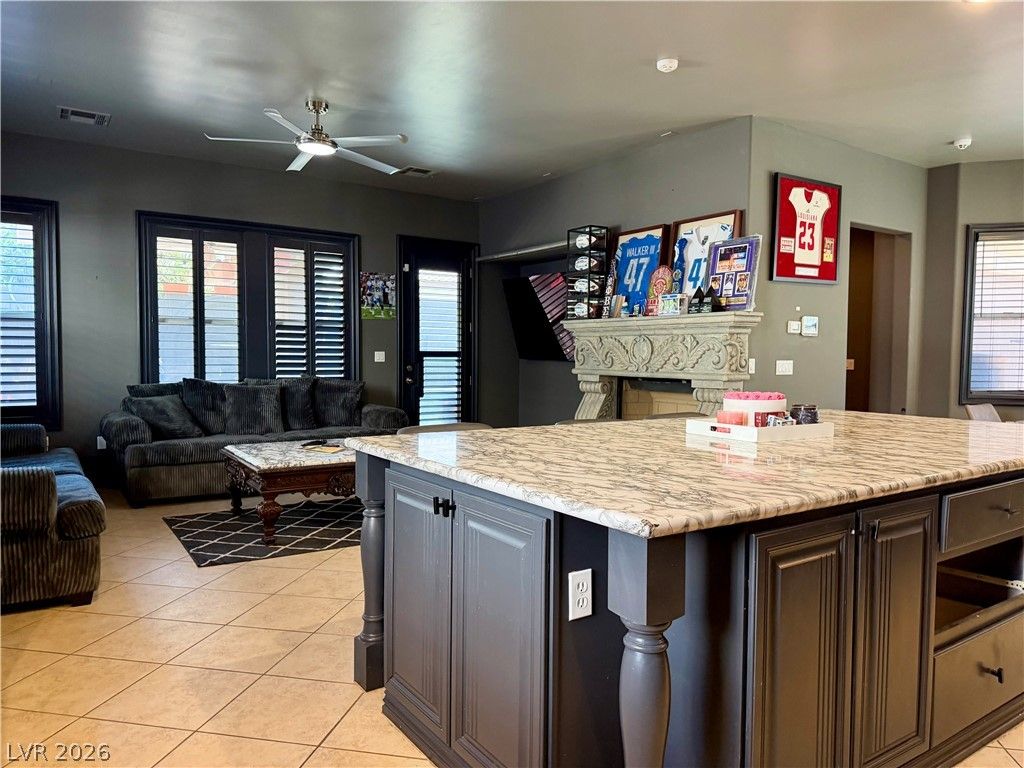 488 Via Palermo Drive — photo 4