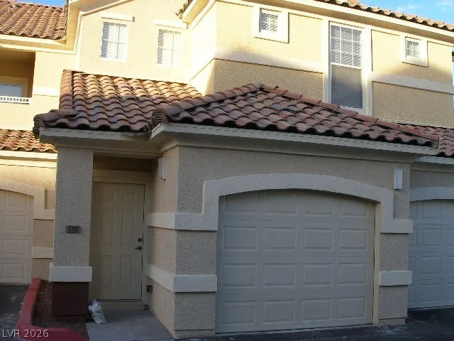 5855 VALLEY Drive 2030 — photo 2
