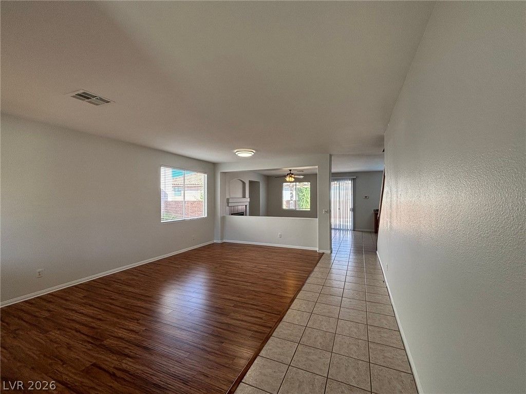 2722 La Porte Court — photo 2