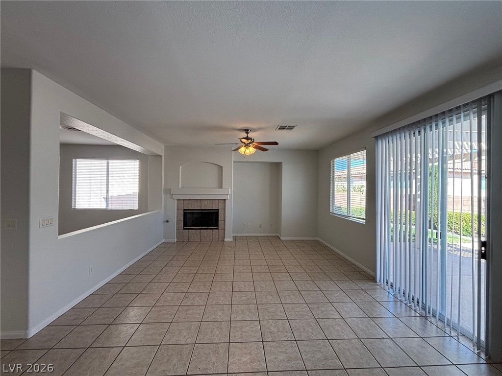 2722 La Porte Court — photo 4