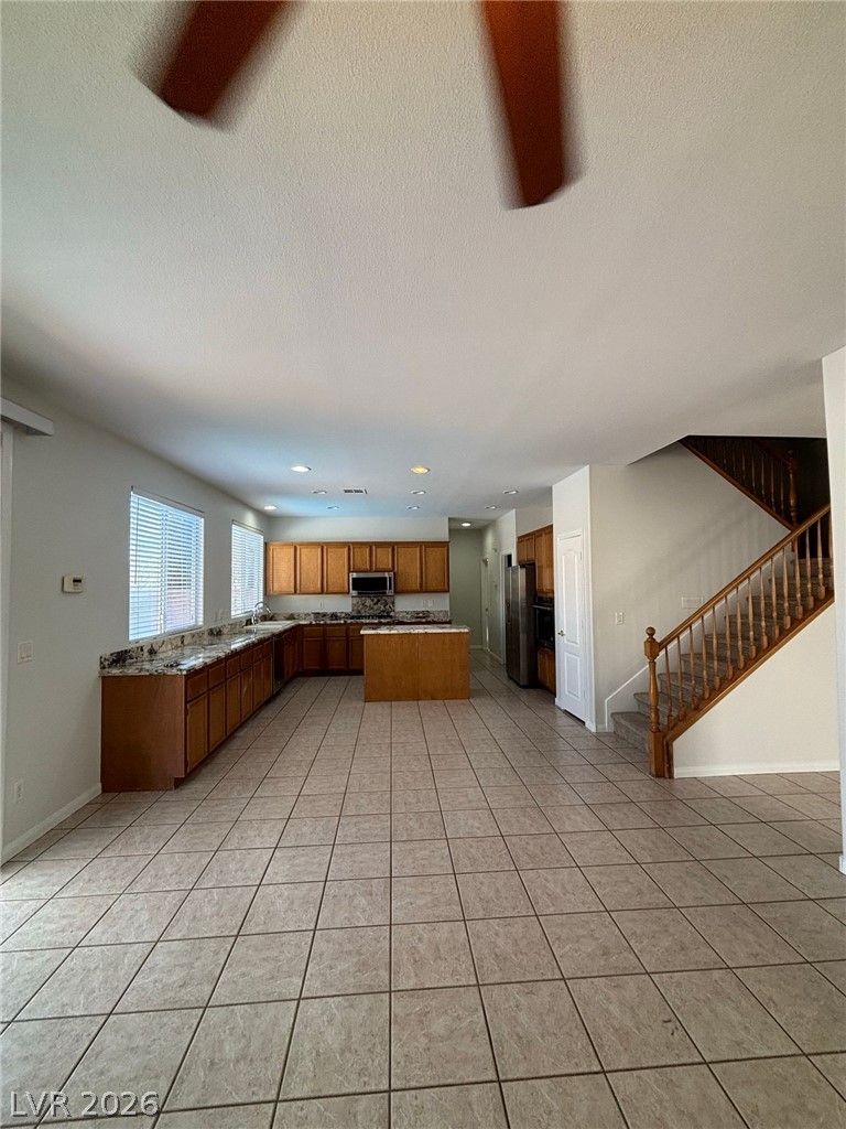 2722 La Porte Court — photo 5