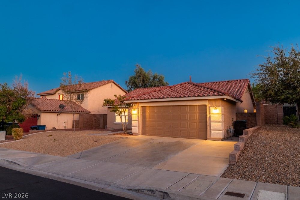 181 Sandhill Crane Avenue — photo 3