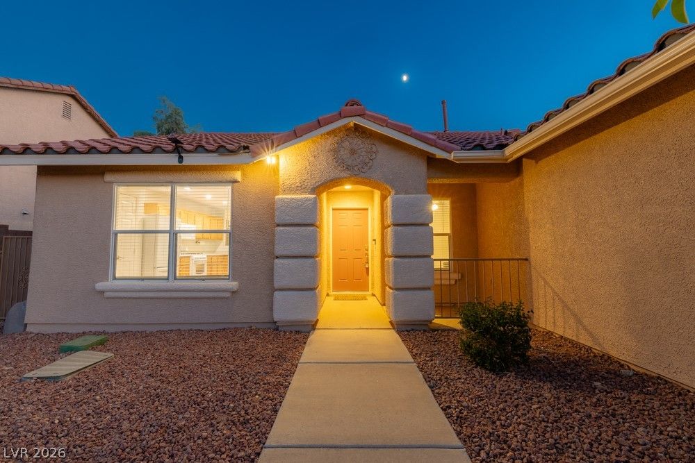 181 Sandhill Crane Avenue — photo 4