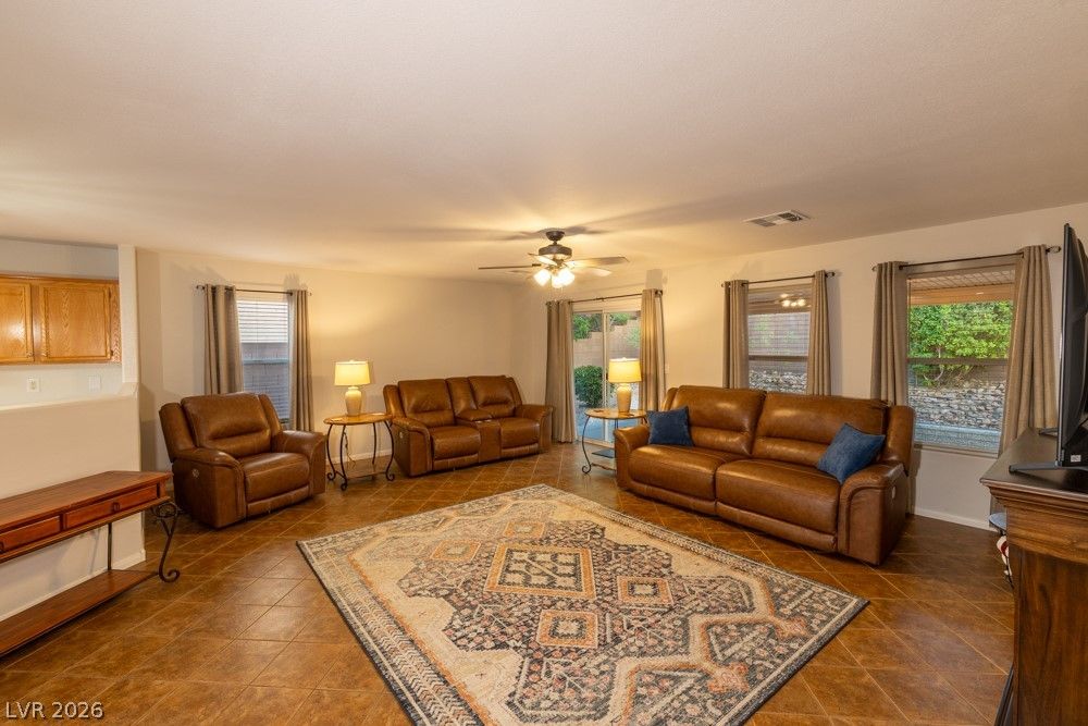 181 Sandhill Crane Avenue — photo 5