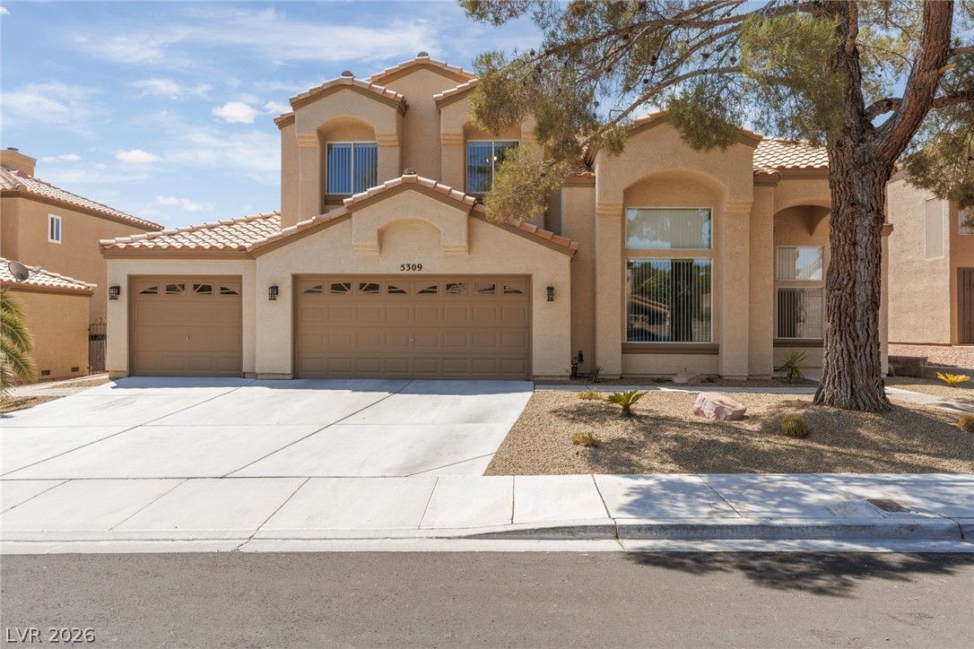 5309 Crimson Ridge Drive — photo 1