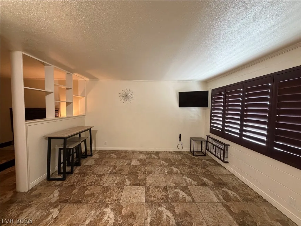 4600 University Center Drive 166 — photo 5