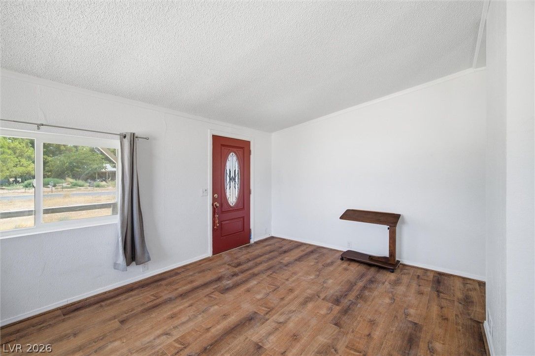 5610 Tecopa Street — photo 5 of 49