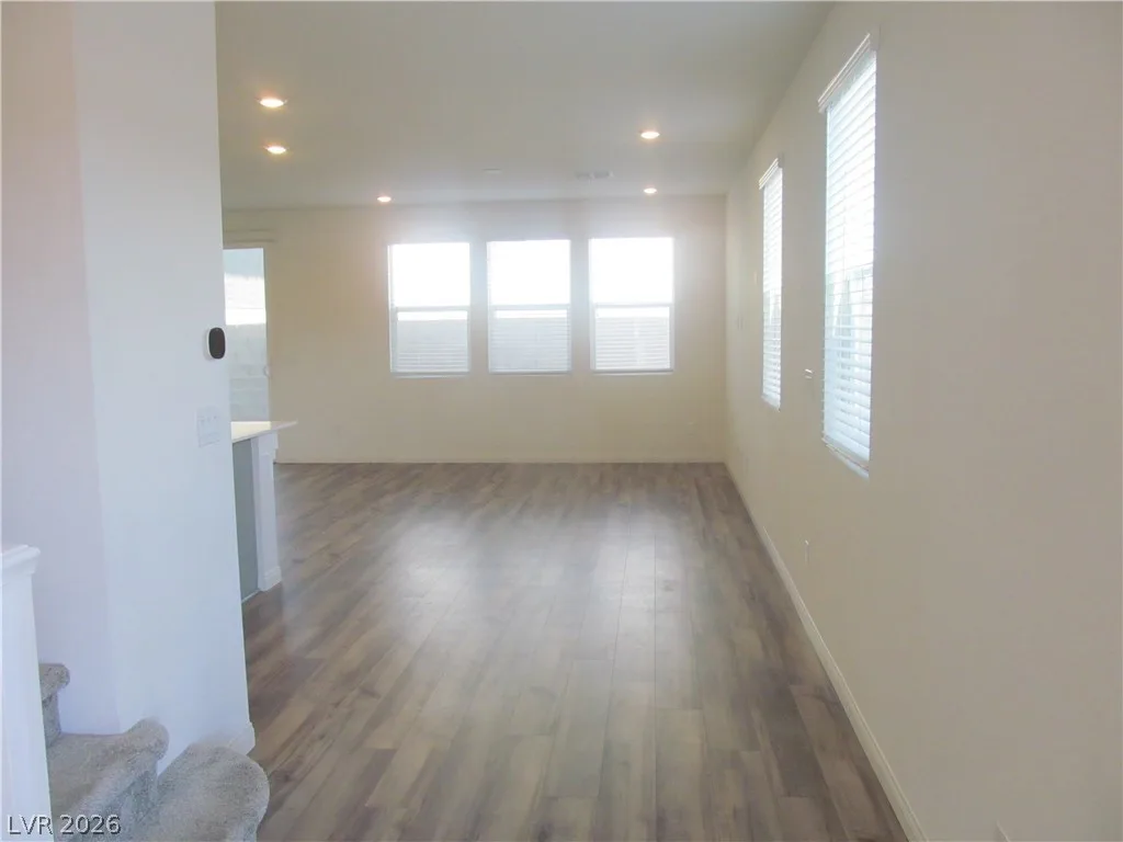9172 Eagle Ford Street — photo 3