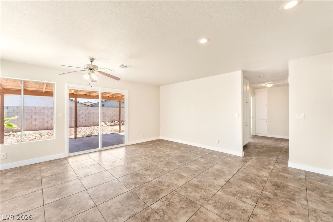 1805 Starbuck Drive — photo 2