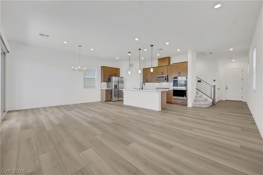 1570 Rock Kestrel Street — photo 4