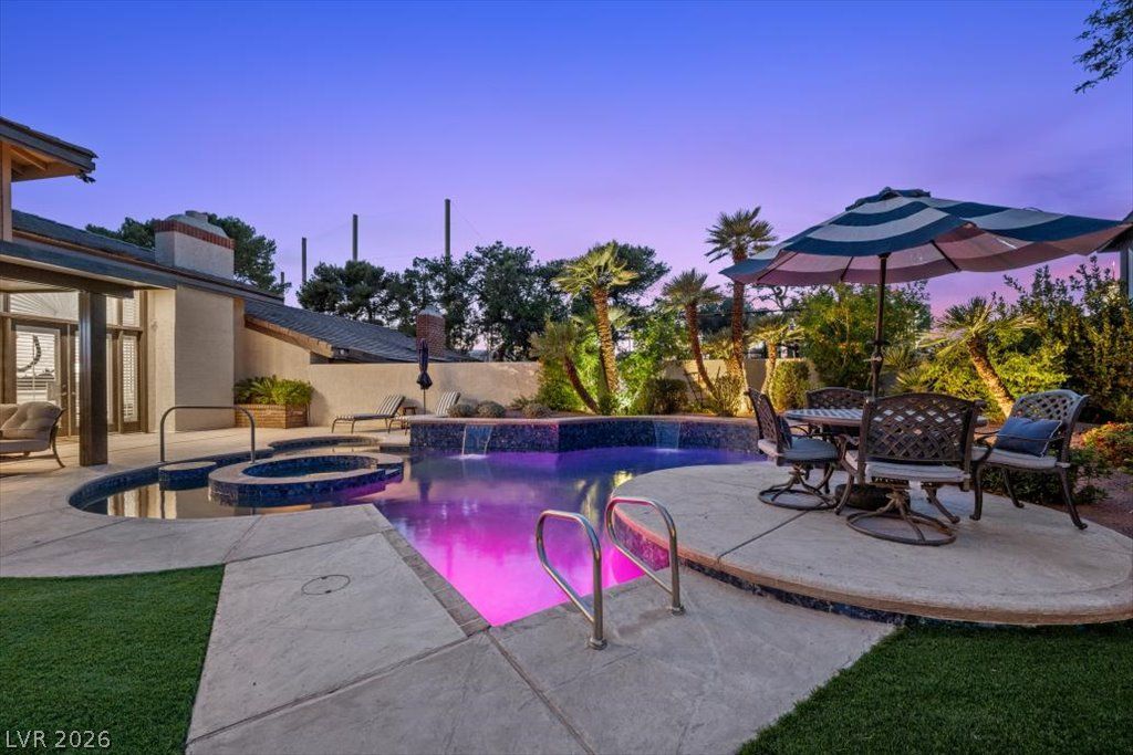 820 Pinehurst Drive — photo 4