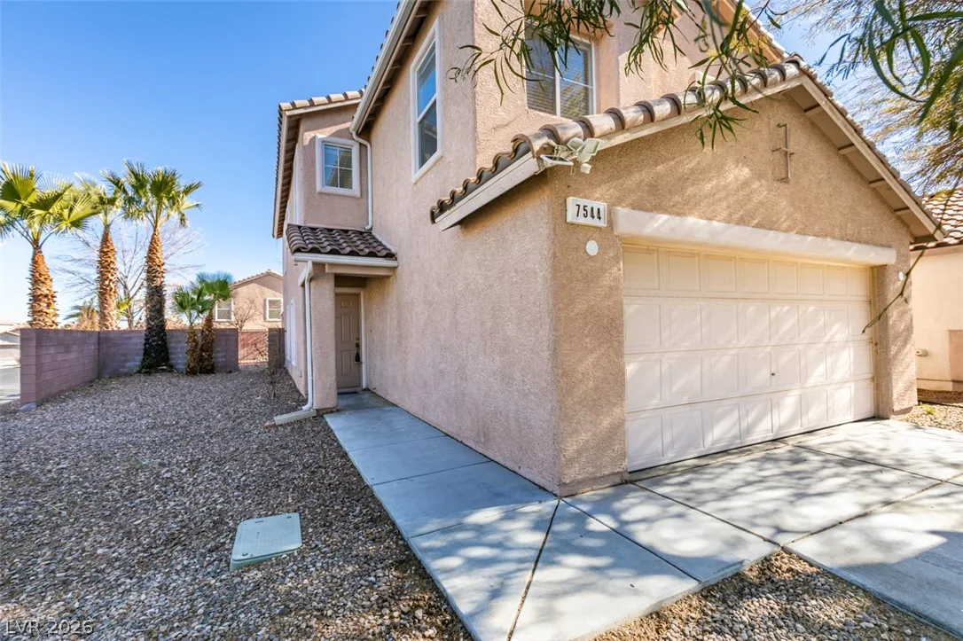 7544 Camino Heights Court — photo 3