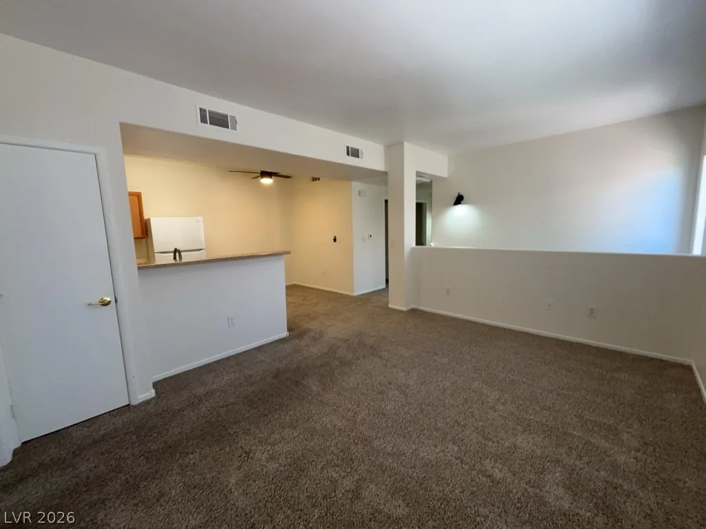 2111 Hussium Hills Street 202 — photo 4
