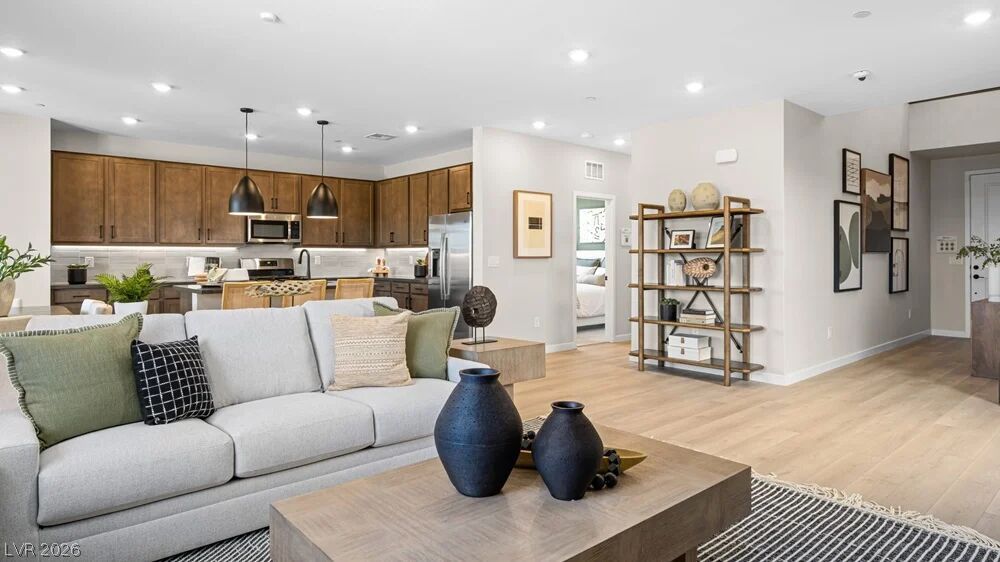 686 Orchid Cactus Avenue — photo 3