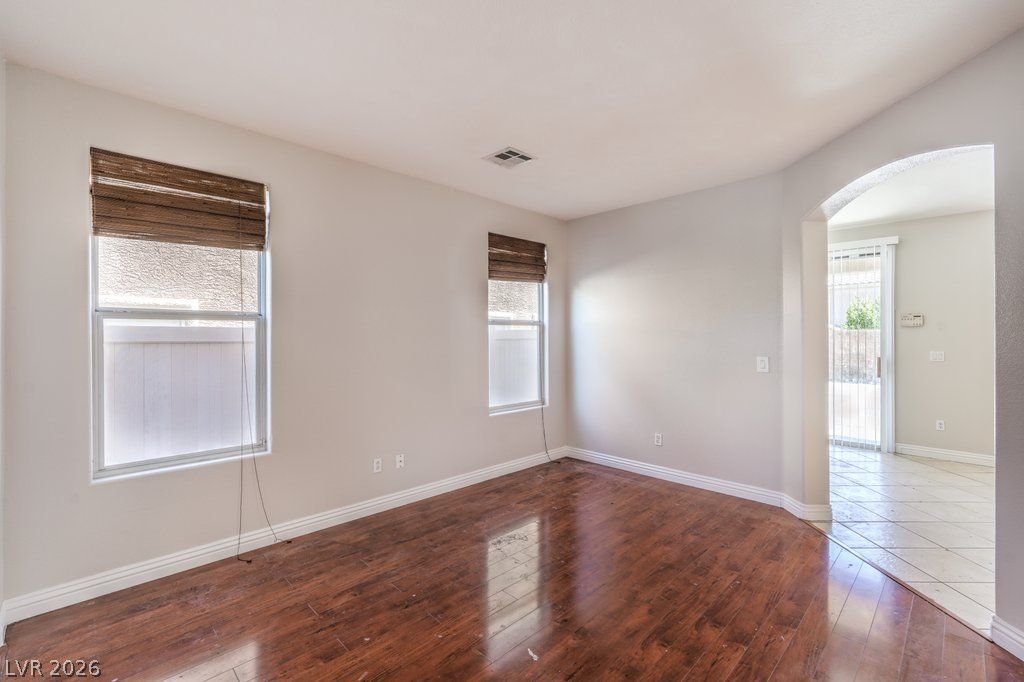 1213 Checkmark Avenue — photo 3