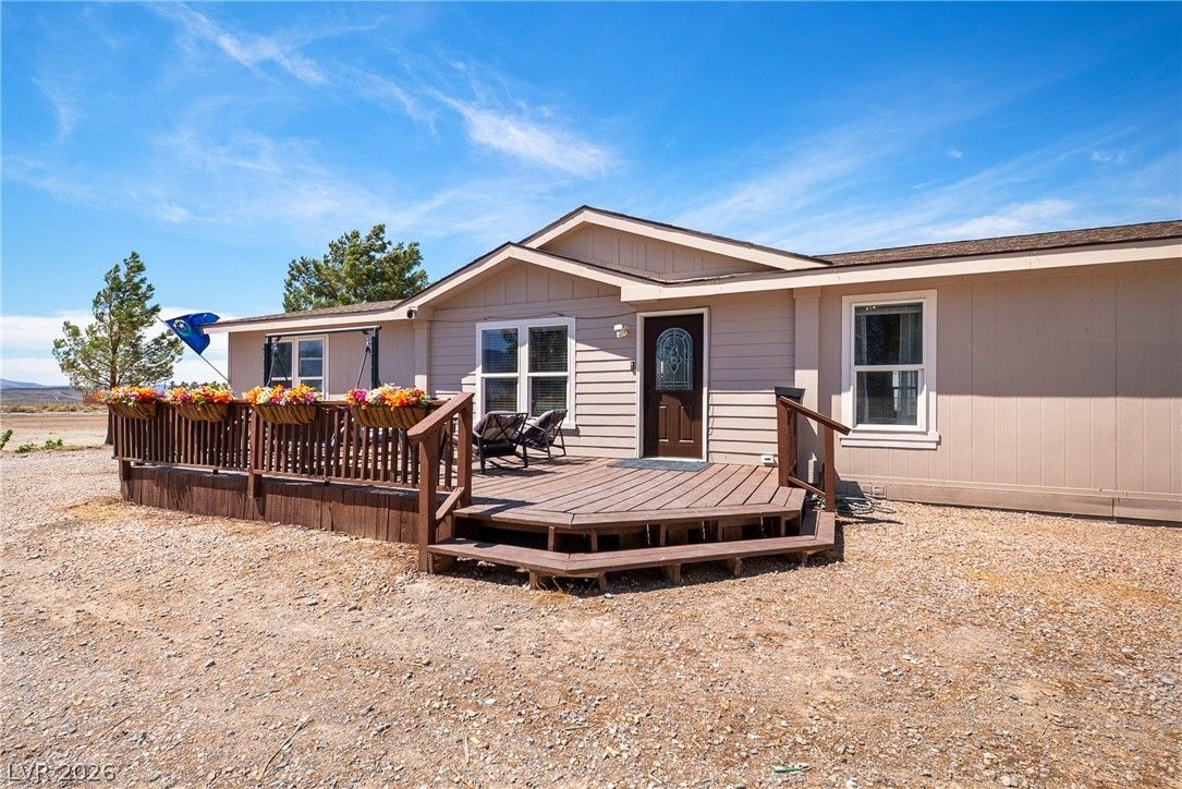 2600 West Gamebird Road — photo 2