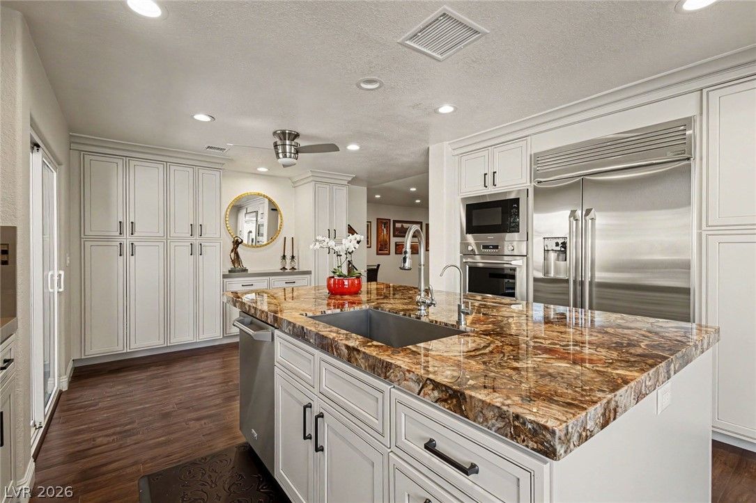 7629 Painted Dunes Drive — photo 5