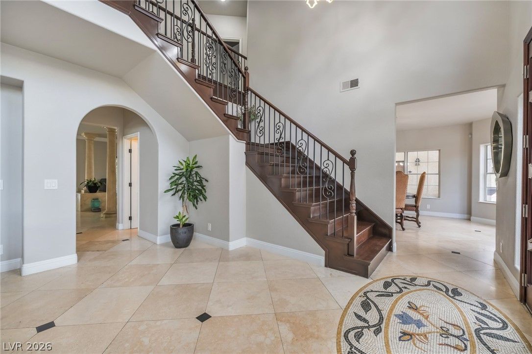 7525 Eldora Avenue — photo 3