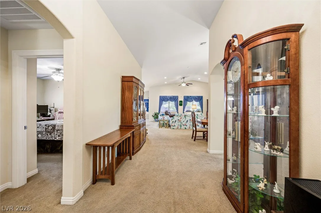 213 Whitetail Archery Avenue — photo 4