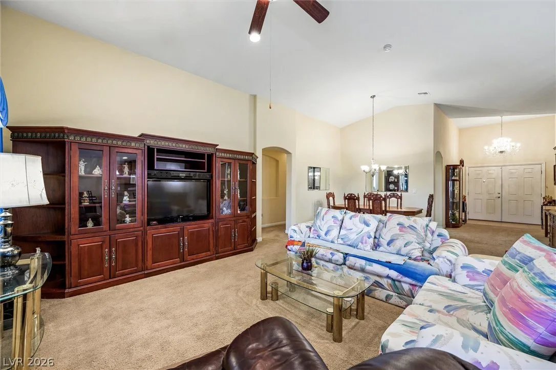 213 Whitetail Archery Avenue — photo 5