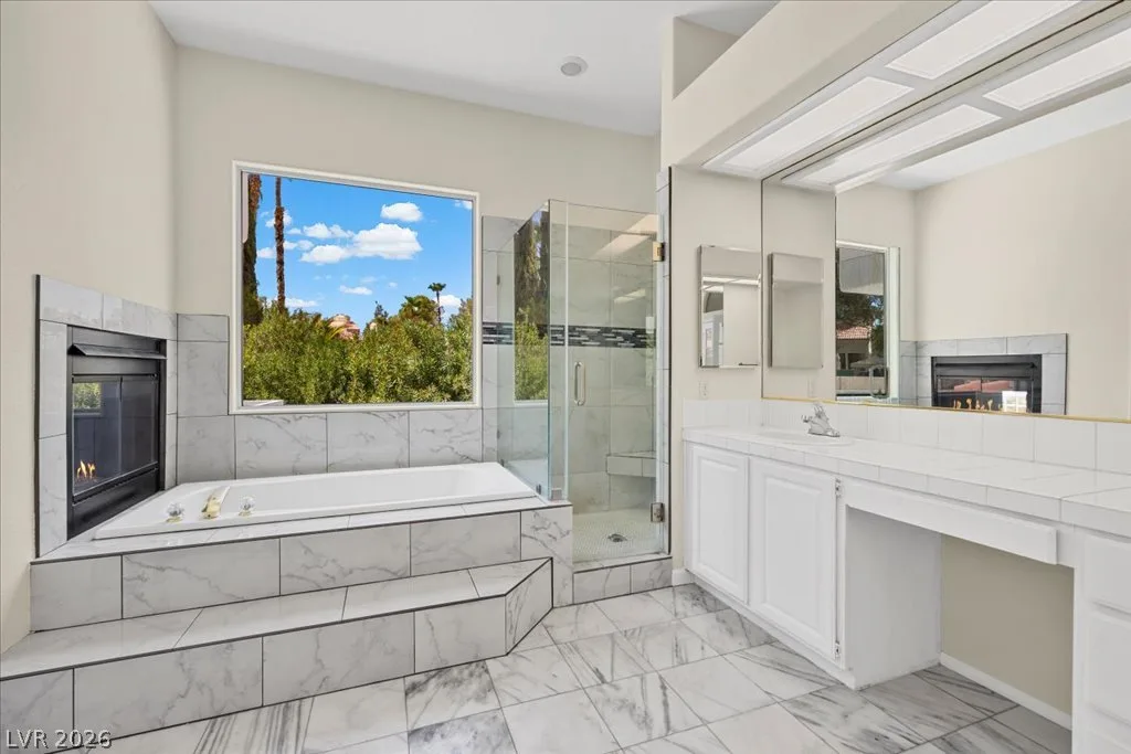 2071 Sutton Way — photo 3