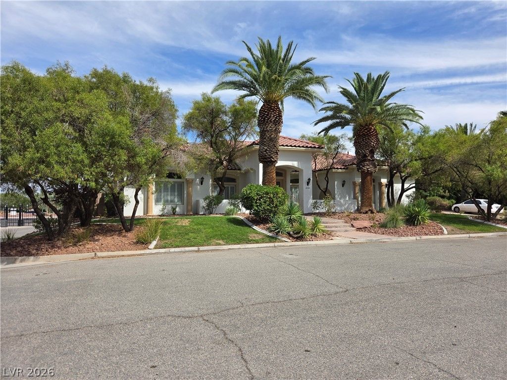 2100 Bogart Court — photo 3 of 26