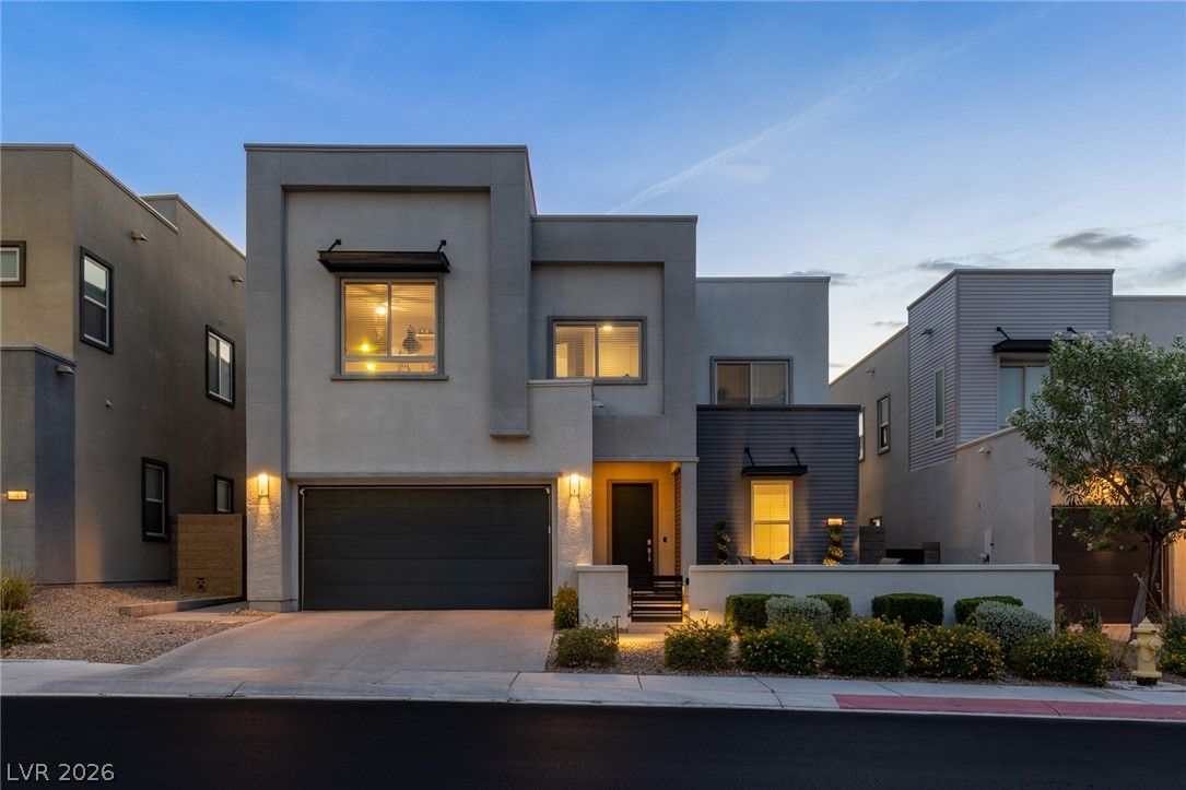 743 Glowing Horizon Street — photo 2