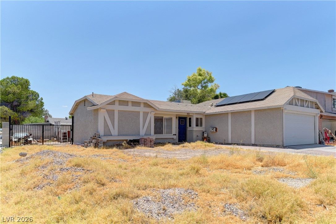 4821 Alameda Avenue — photo 3 of 15