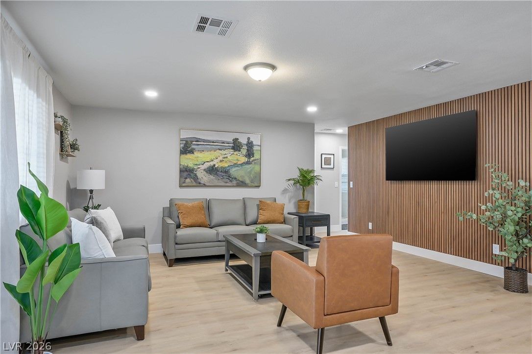 6990 West Richmar Avenue — photo 3