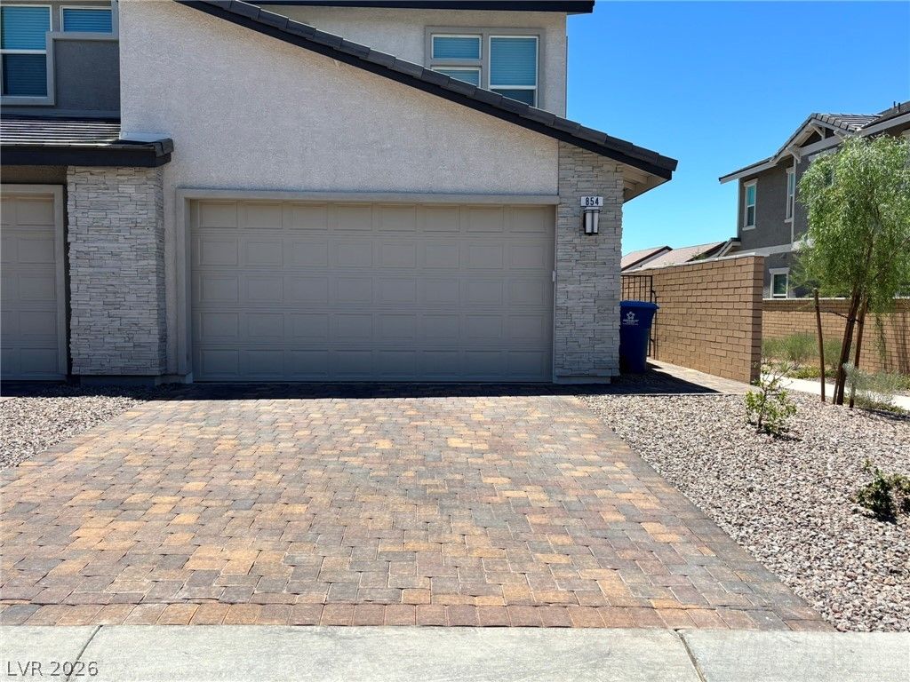 854 Cottonwood Hill Place — photo 2