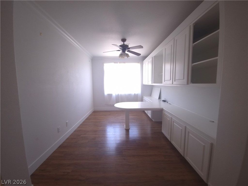 3937 East Chaffe Avenue — photo 5 of 37