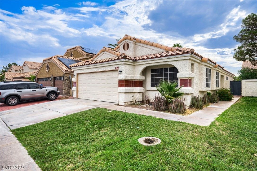 4052 Browndeer Circle — photo 2