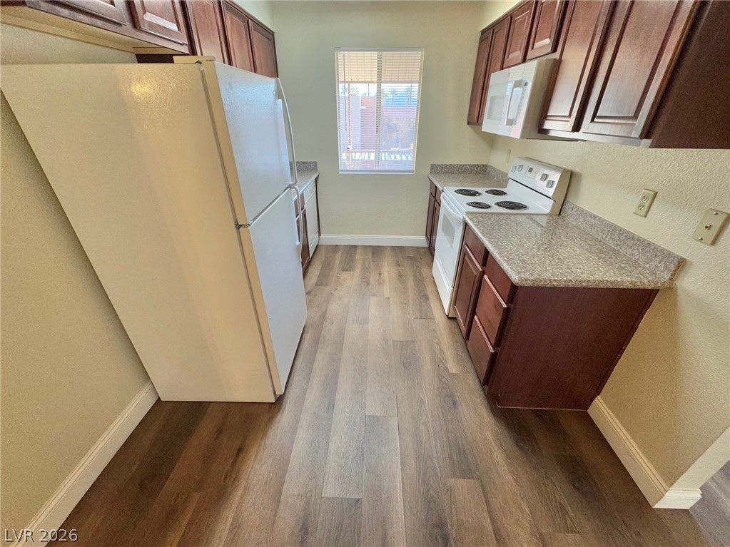 4921 Indian River Drive 124 — photo 2 of 15